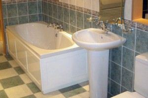 Закладення шва між ванною і стіною правила закладення і рекомендовані матеріали - легка справа