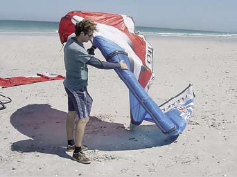 Rularea și aterizarea unui zmeu gonflabil, portal de kite