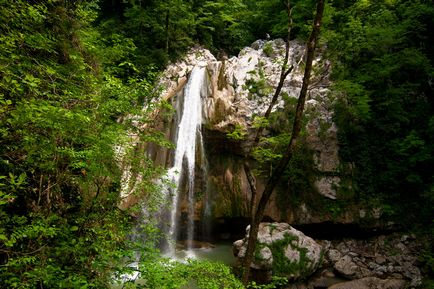 Агурскіе водоспади 1