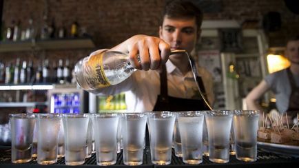 Alcoolismul de sfârșit de săptămână și cum să oprești băutul la sfârșit de săptămână