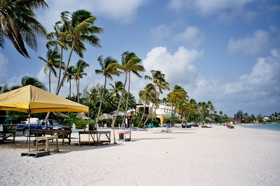 Antigua și Barbuda de la și la I cu vremea la fotografie și video, hoteluri, orașe și atracții,