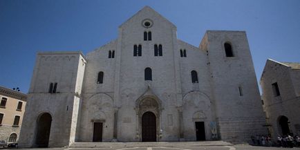 Apulia Olaszország látnivalók, strandok, bor, hogyan juthatunk el oda (Olaszország) Apulia Olaszország látnivalók, strandok, bor, hogyan juthat
