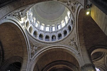 Basilique du sacre-coeur - obiectivele turistice din Paris, Franța »globetrotter