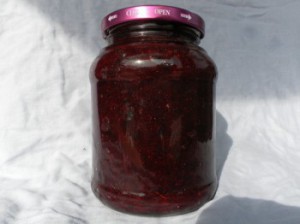 Lingonberry, piure cu zahăr pentru iarnă fără a găti 3 rețete