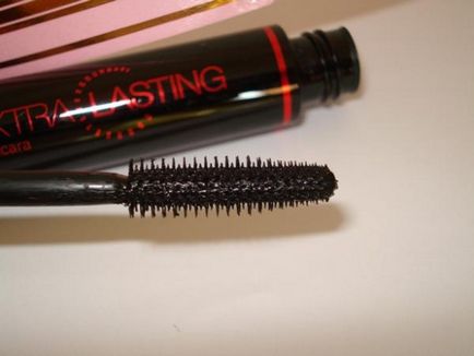 Ce poate surprinde extralastarea mascara super-rezistenta din avon - recenzii despre cosmetice