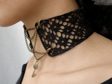 Choker pe gât pentru femeile elegante de modă cum să aleagă și cu ce să poarte un ornament