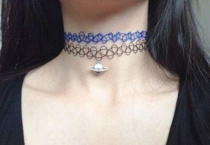 Choker nyakba elegáns divat választani, és mit viseljen ékszereket