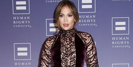 Jennifer Lopez a stârnit zvonuri despre chirurgia plastică