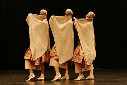 Dansul folcloric al lui Khagal - farmecul Estului