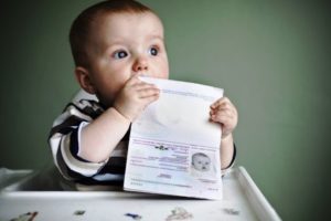 Formularul 8 privind înregistrarea copilului în locul unde se află, cum se face