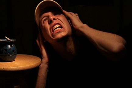 Hallucinációk után mértéktelen okára és kezelésére (alkoholos hallucinózis lehet) Hallucinációk után mértéktelen okai és kezelése