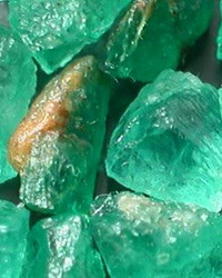 Emerald - a nagy rejtély a zöld kő (zöld) Emerald - a nagy rejtély a zöld kő