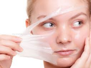 Cum se utilizează gelatina pentru a strânge pielea pe față