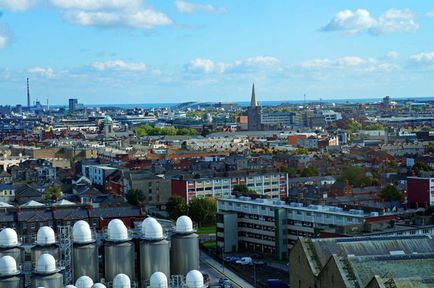 Cum am băut bere de Guinness în Muzeul Ginness din Dublin, știu în străinătate