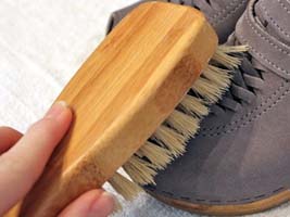 Як почистити замшеві чоботи в домашніх умовах, поради, зроблю сама