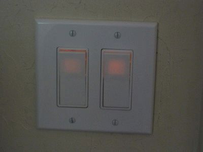 Cum se conectează un switch cu tipuri de iluminare de fundal, reguli, design