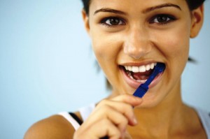 Cum zahăr afectează dinții