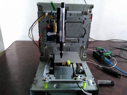 Як зробити міні-чпу 2d плоттер з використанням dvd-приводів, l293d motor shield і arduino -