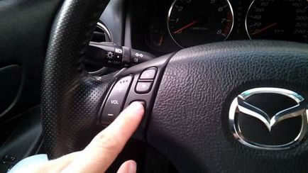 Eltávolítása magnó az autó teljes munkaidőben Mazda - 6, 3, 5, 2006, 2007 (eltávolítani a rádió) Eltávolítása magnó az autó teljes munkaidőben Mazda - 6, 3, 5, 2006, 2007