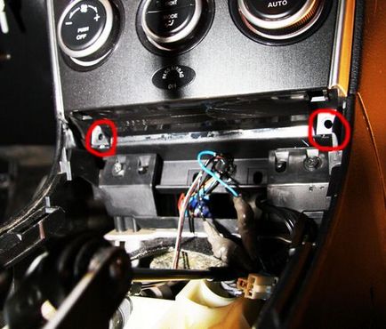 Cum să eliminați un aparat de înregistrare cu bandă radio într-o mașină regulată auto - 6, 3, 5, 2006, 2007