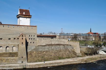 Várak és Leningrád régió koronásanyát zárak Koporje, Viborg, Ivangorod vár