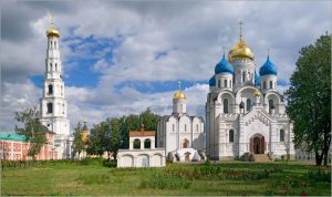 Лікування алкоголізму в монастирях і церквах за і проти