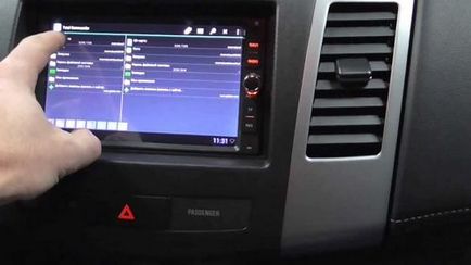 Магнетофон за Mitsubishi Outlander XL персонал за Android