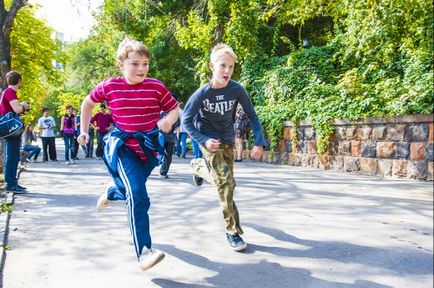 Maestru de clasă pe parkour de la markeri francezi