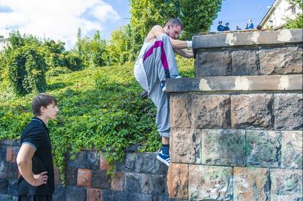 Maestru de clasă pe parkour de la markeri francezi