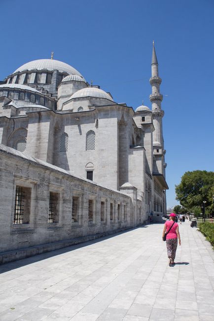 Moscheea suleimanie din Istanbul unde să stați, orele de lucru, descrierea și fotografia