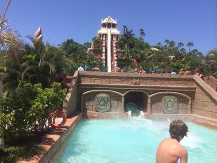 Luna de miere in Tenerife, casa turismului