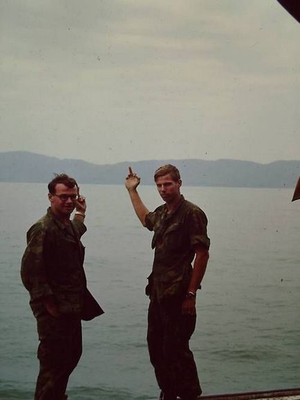 Noi le-am numit shorties și neajunsuri rare fotografii ale războiului din Vietnam