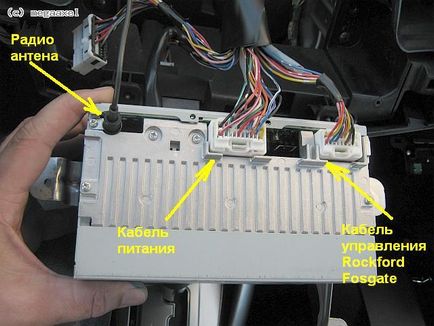 Mitsubishi outlander xl repararea stereo-ului auto (cd pierde pe un canal)