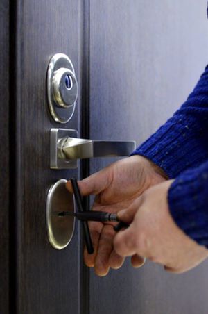 Nu deschideți ușa de blocare ce să faceți - doar reparați-vă propriile mâini în fotografie apartament, video