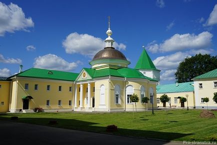 Ніколо-Пешношского монастир 1