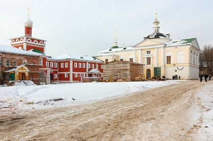 Ніколо-Пешношского монастир друга лавра