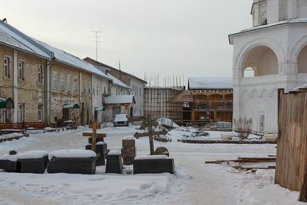 Ніколо-Пешношского монастир друга лавра