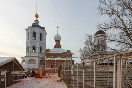 Ніколо-Пешношского монастир друга лавра