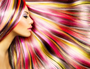 Colorarea finețea părului de colorare într-o singură culoare