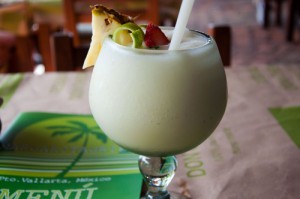 Pina colada non-alcoolică - rețetă pentru gătit la domiciliu