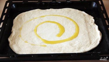 Pizza tonhallal - lépésről lépésre recept fotó (receptek) Pizza tonhallal - lépésről lépésre recept fotók