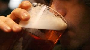 Bere cu pancreatită și influență asupra pancreasului, dacă este posibil să bea