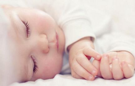 Чому дитина стогне уві сні