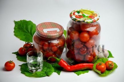 Tomate, marinate cu miere pentru iarnă - rețetă pas cu pas cu fotografie, conserve