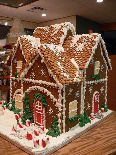 Gingerbread къща - вкусна украса за Коледа - Справедливи Masters - ръчна изработка, ръчно изработени