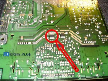 740n repararea monitorului Samsung cu simptom nu pornește
