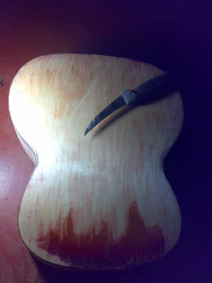 Restaurarea unei chitari vechi