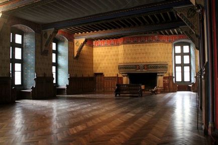 Château de Pierrefonds - castel de luptă medieval, ghid Paris