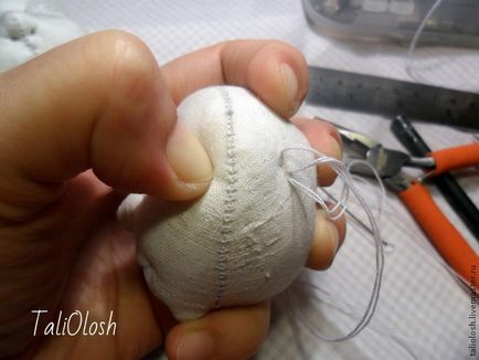Створення об'ємної текстильної лялькової голівки