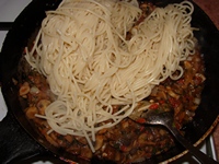 Gombás spagetti